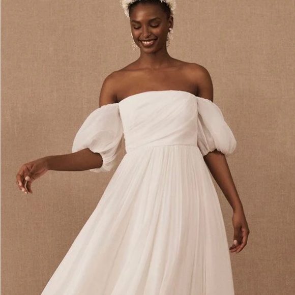 Aritzia NWT (wedding top #1) - Picture 4 of 5